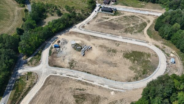 Priestranný pozemok 1070 m² v projekte RYBNÍKLAND – pre nadštandardné bývanie