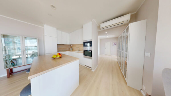 PANORAMA CITY: Luxusné bývanie na 30. poschodí s dych berúcim výhľadom na Dunaj