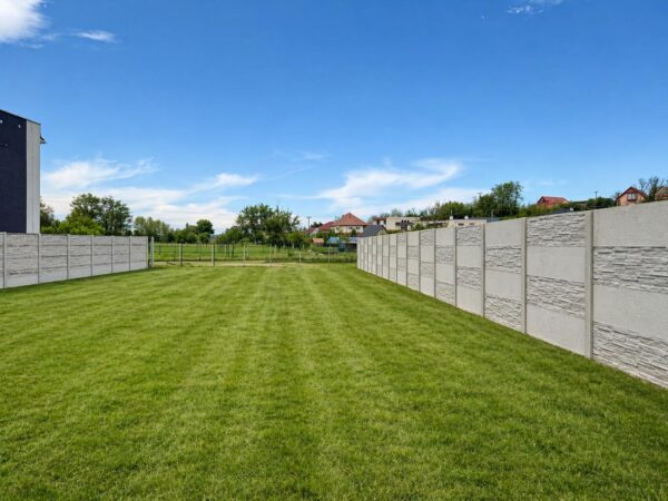 PREDAJ slnečného stavebného pozemku s výmerou 545 m² v obci Dvorníky