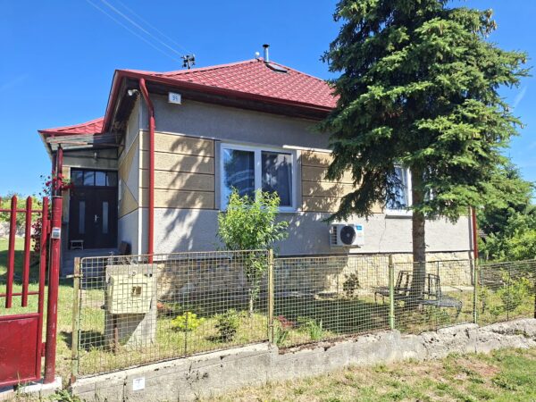 Rodinný dom/chalupa s dušou a vôňou vidieka – Bardoňovo